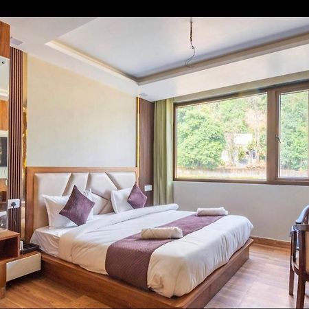 Hotel & Hostel Vimal Ganga Rishikesh Exterior photo