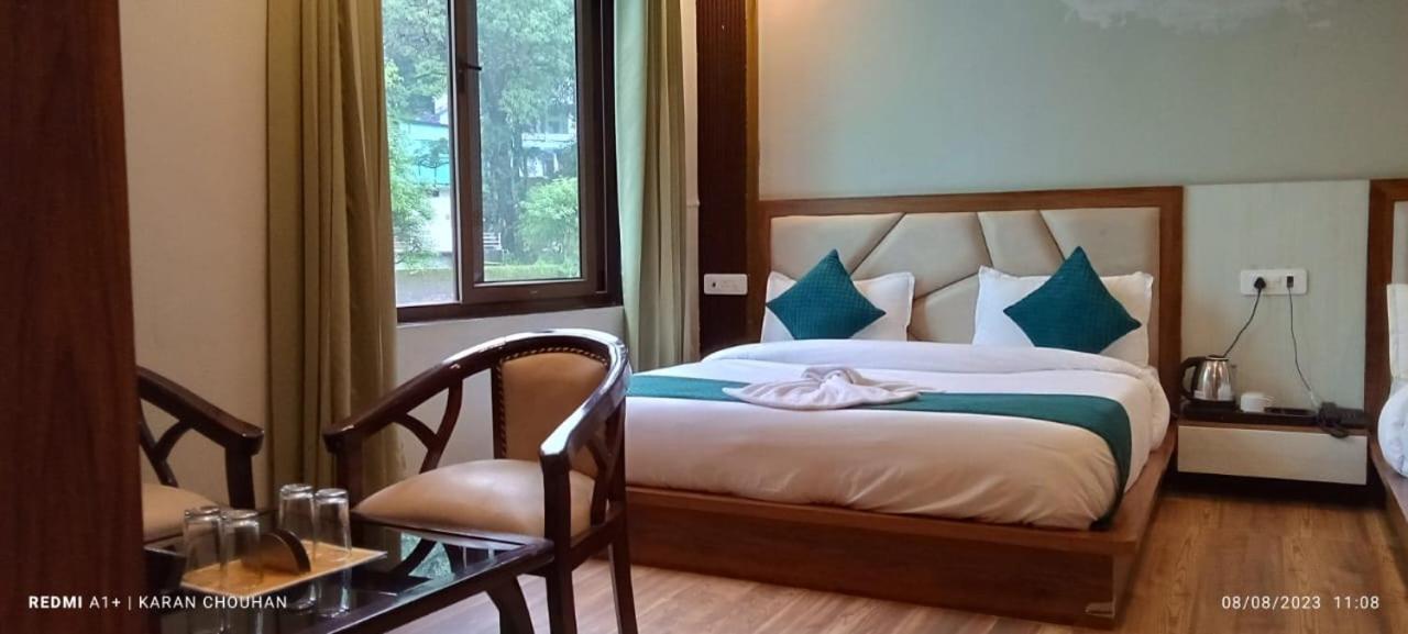 Hotel & Hostel Vimal Ganga Rishikesh Exterior photo